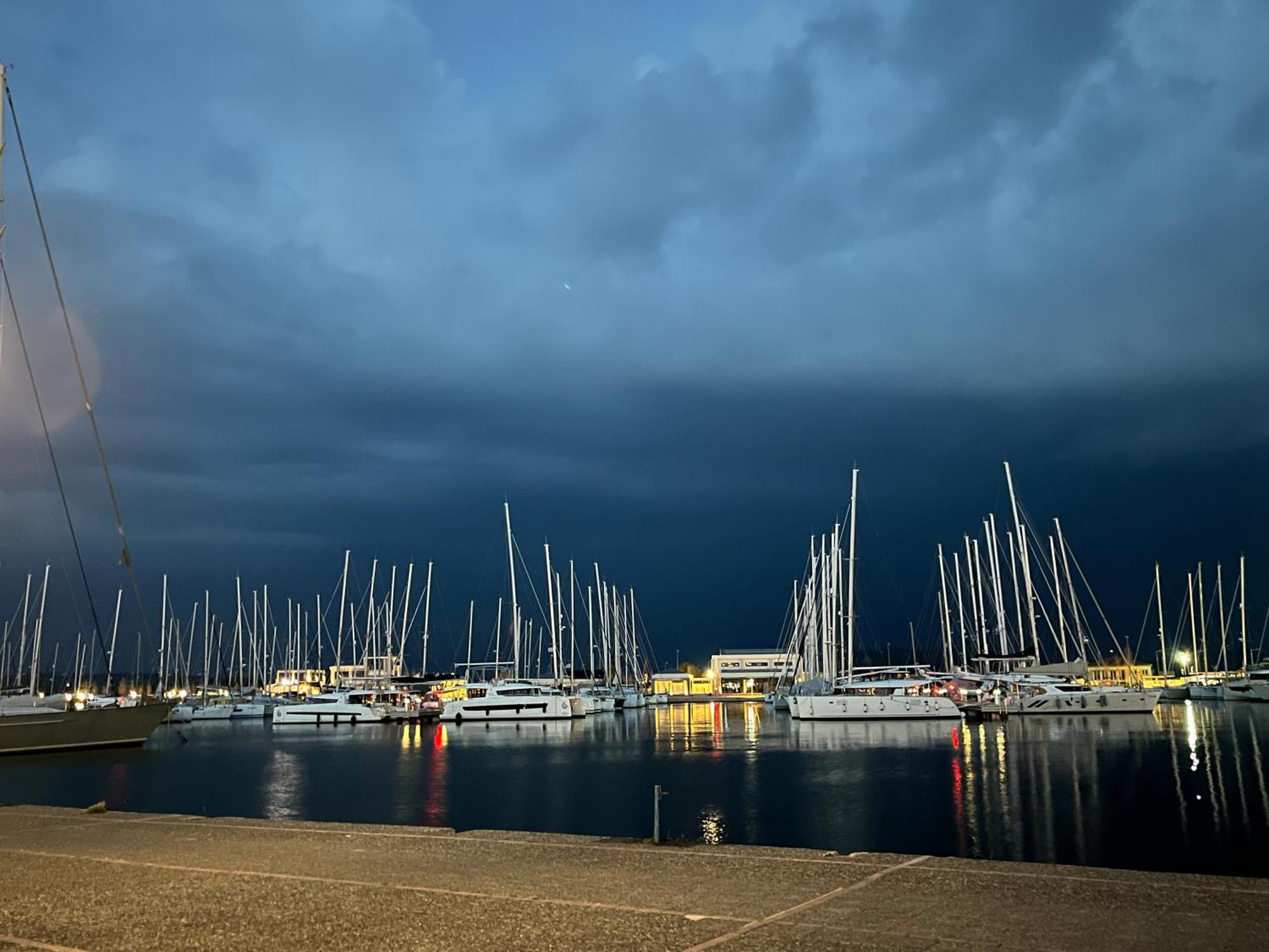 Vila Vivian Philoxenia Nea Sampsounta Exteriér fotografie
